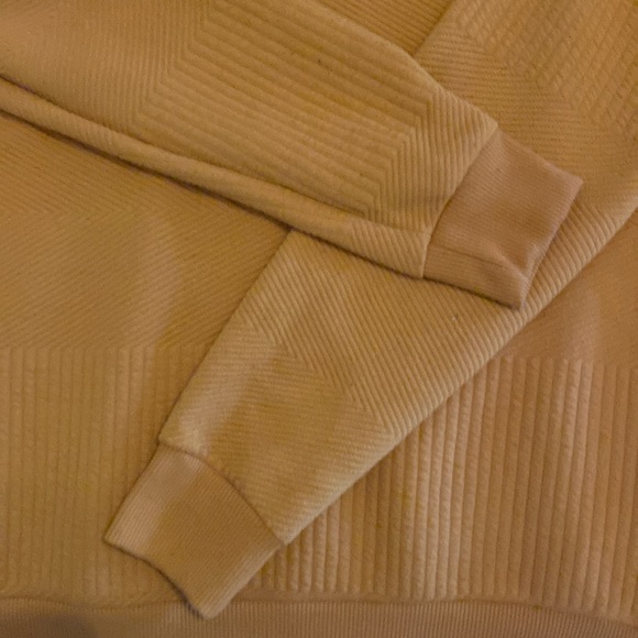 Sweater - Picture 3 of 4